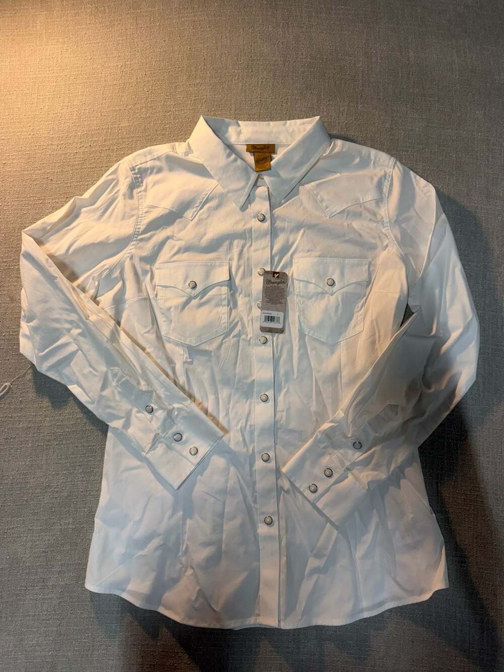 Wrangler Women's Long Sleeve Western Snap Shirt White Large